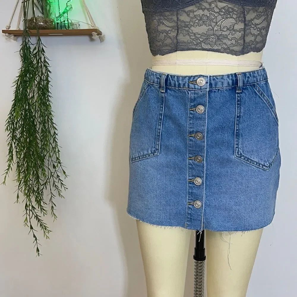 🅢🅐🅛🅔 Urban Outfitters BDG Denim skirt/shorts